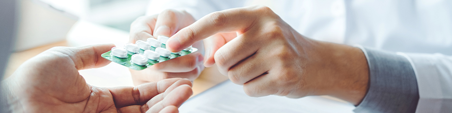Zdjęcie tabletek - farmakoterapia profilaktyczna